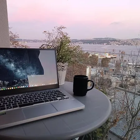 Panoramik Bogaz Manzarali Daire Стамбул